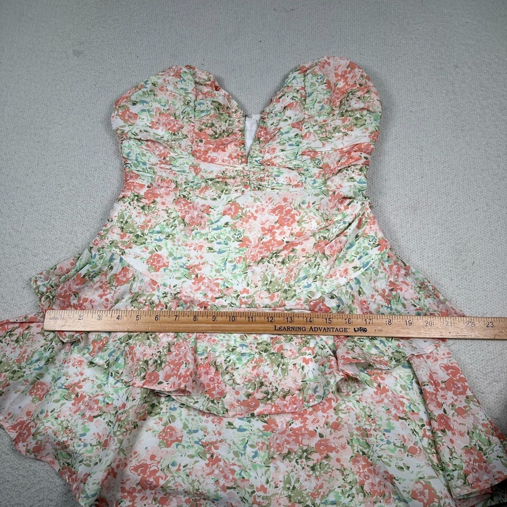 Selfie Leslie Dress Medium Ruffle Tiered Ruched Strapless Floral Pink Cottage - Picture 9 of 12